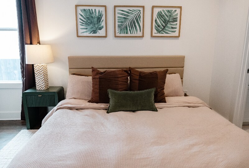 Building Photo - 407b 35th Ave N