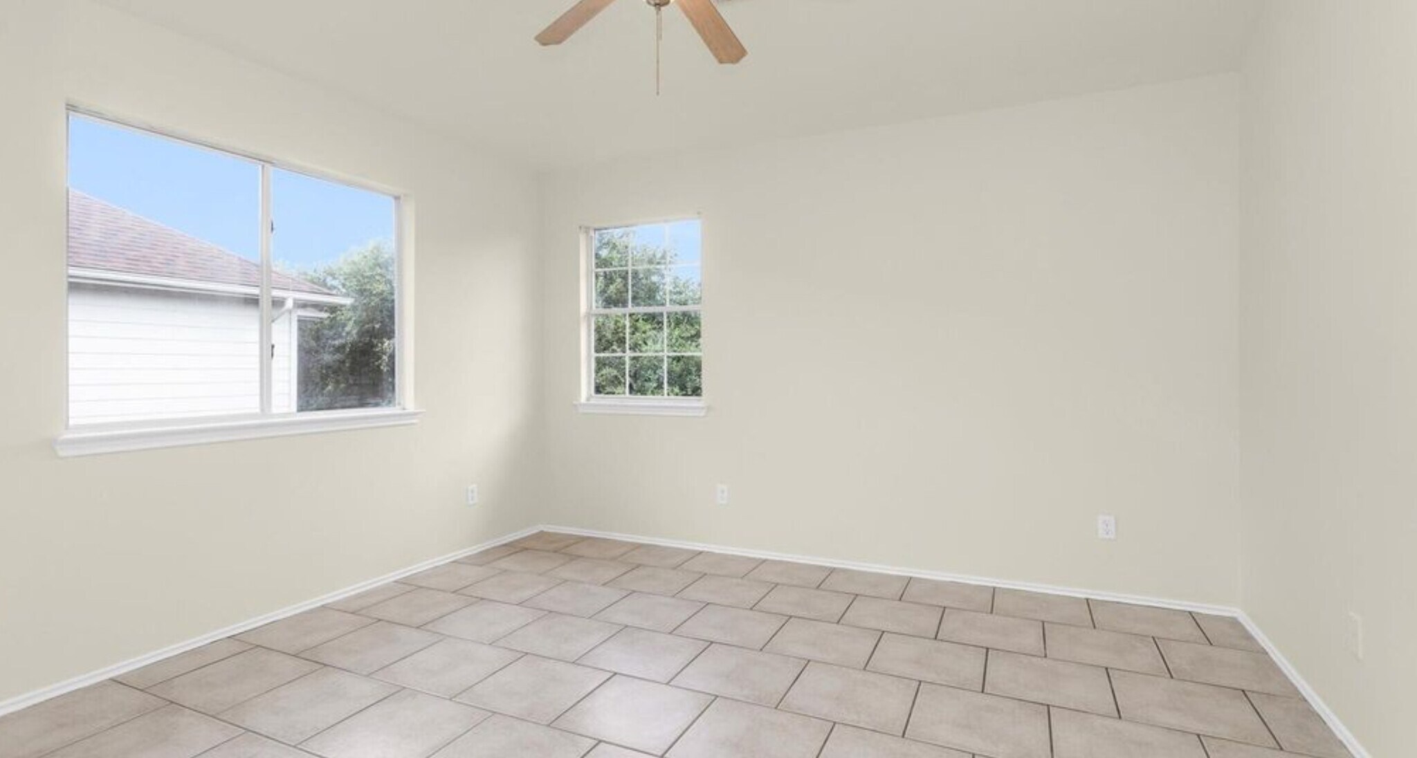 Game Room - 19338 Montclair Meadow Ln