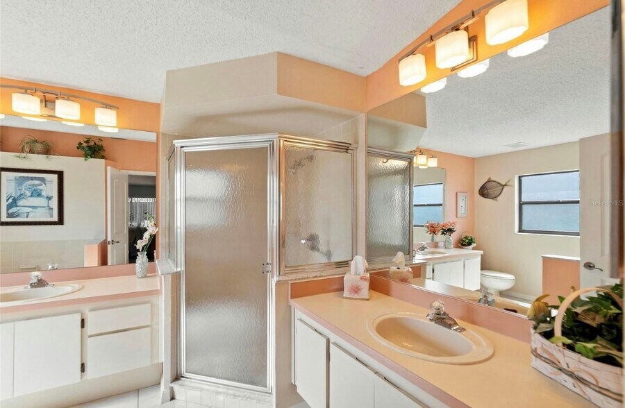 Building Photo - 14160 Faldo Ct