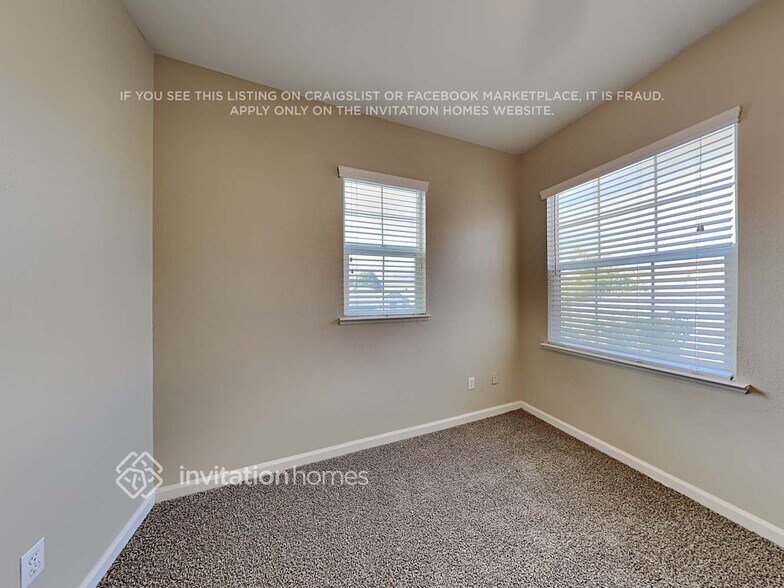 Building Photo - 1231 Waverton Ln