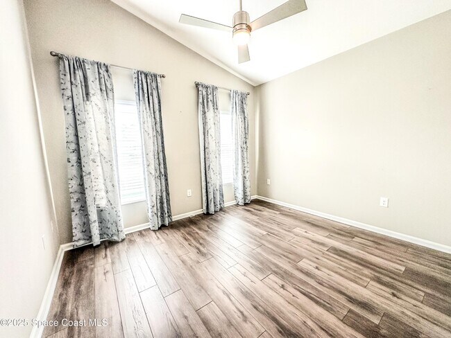 Building Photo - 4100 Harvest Cir