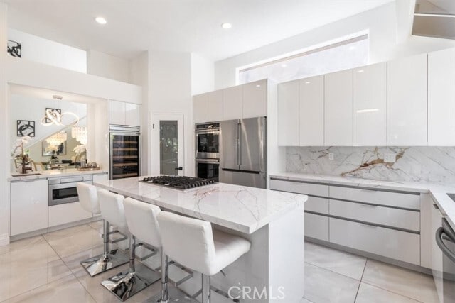 Building Photo - 22721 Las Brisas Cir