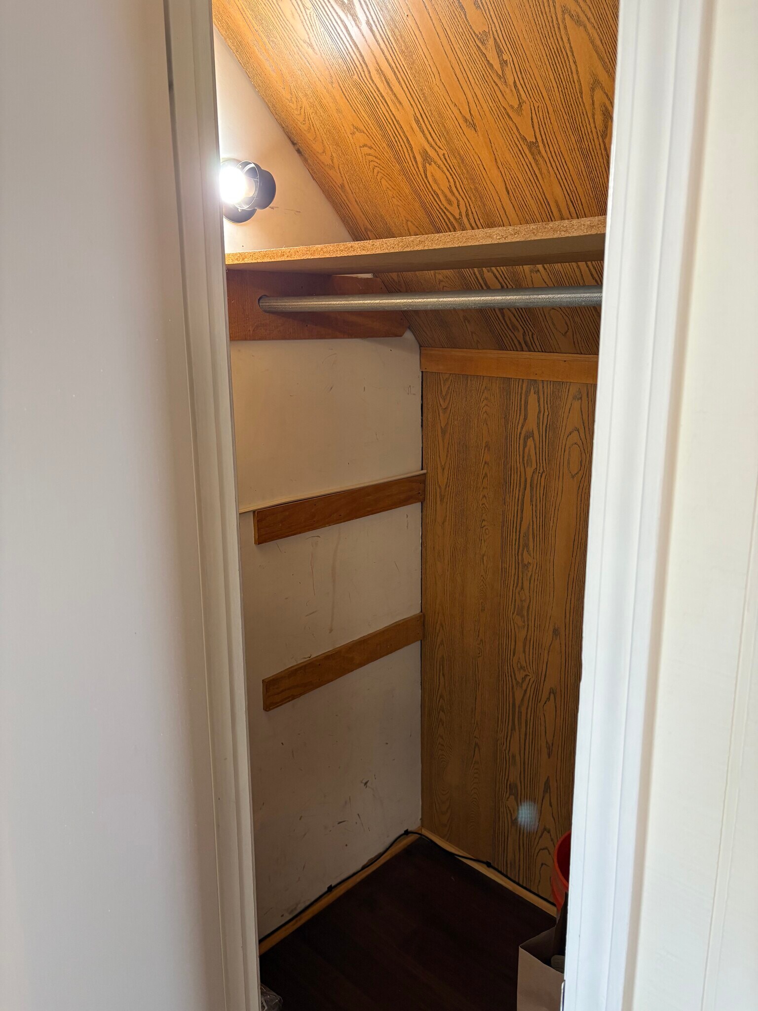 Additional Closet space - 4701 Illinois Ave