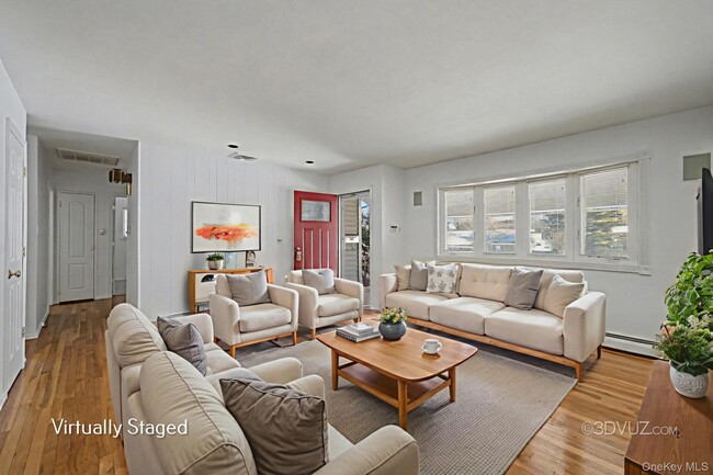 Building Photo - 22 7 Ave