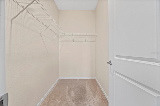 Building Photo - Enjoy all Wildwood has to offer, plus community amenities!