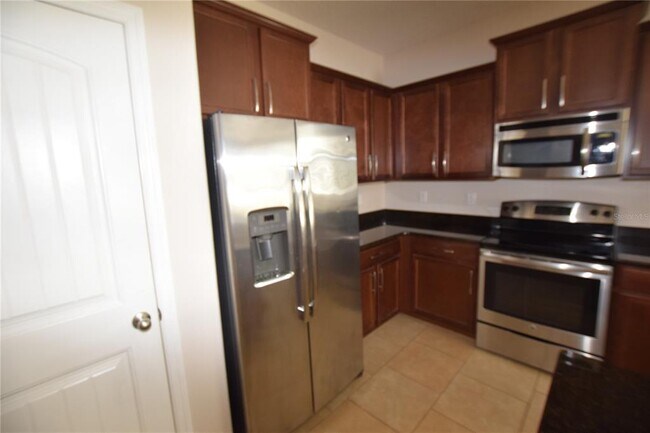 Building Photo - 2021 Beacon Landing Cir