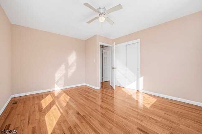 Building Photo - 686 Gates Terrace