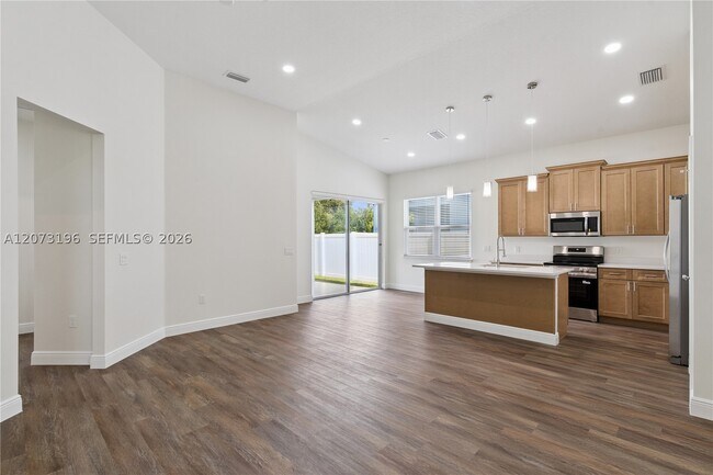 Building Photo - 1296 Moselle Ave