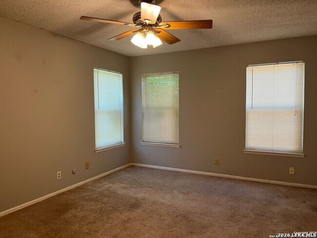 Building Photo - Move-in Special: First full month of rent FREE with a 2-year lease.