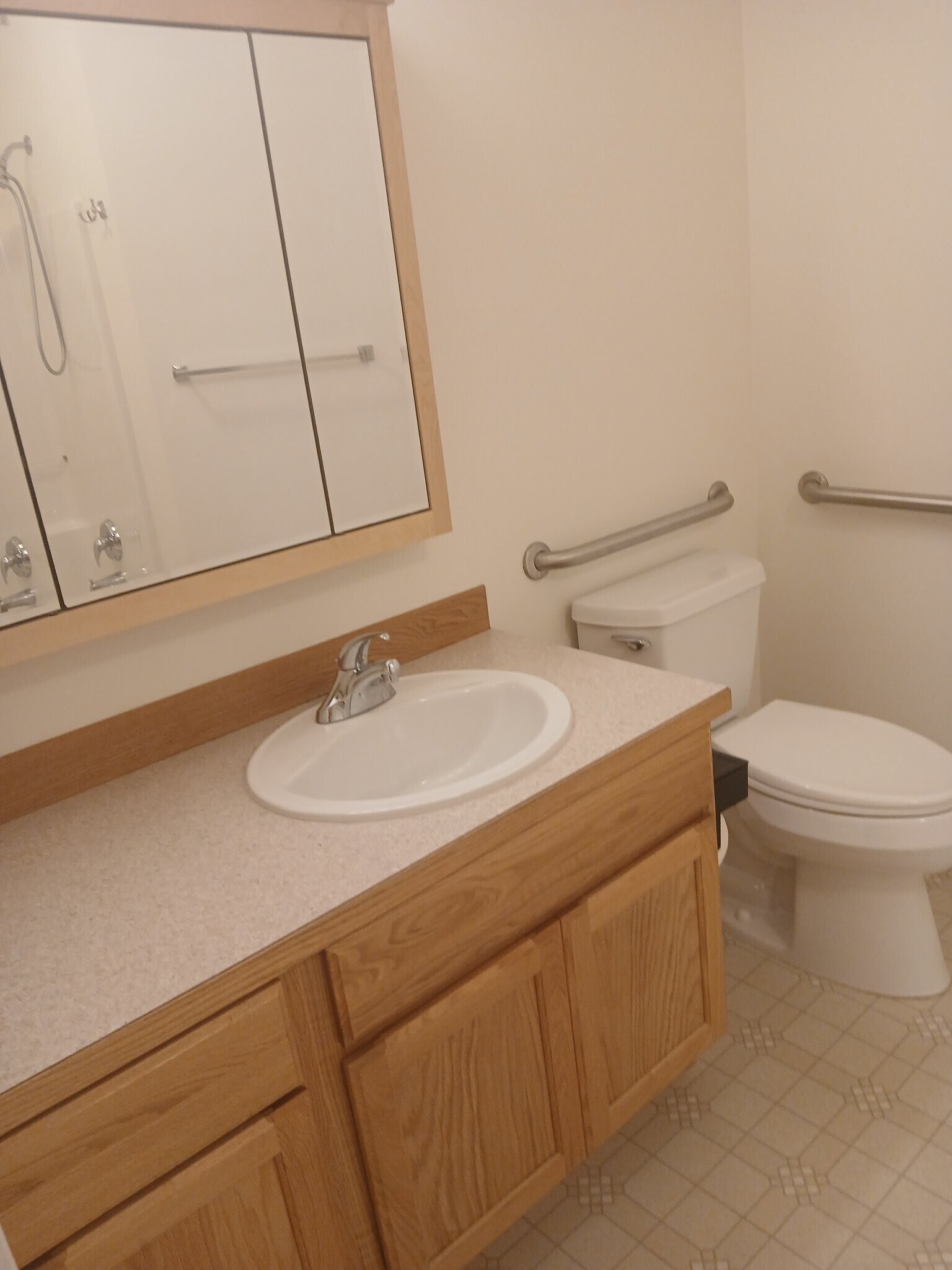 Building Photo - 5670 Correll Dr