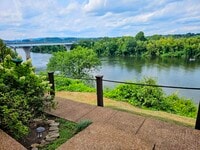 Building Photo - 637 Battery Pl