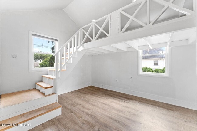 Building Photo - 807 Chestnut St