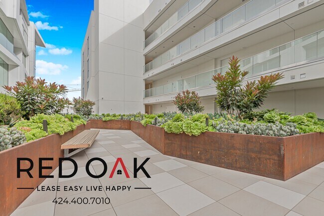 Building Photo - 1550 Lincoln Blvd