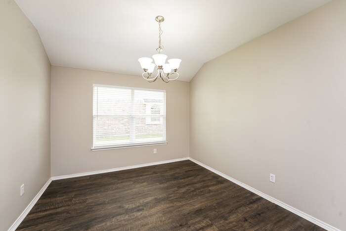 Building Photo - 1302 Havenrock Dr