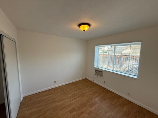 Building Photo - 3 Bedroom, 2 Bath Home with large yard and courtyard near Lake Cunningham Park...available now!