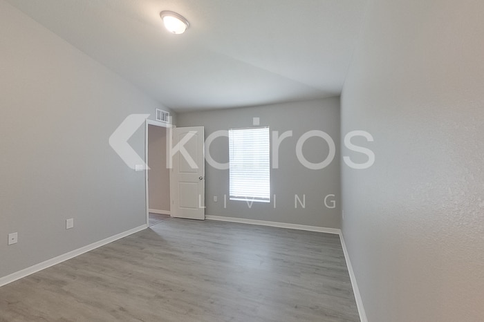 Building Photo - 9113 Aegean Cir