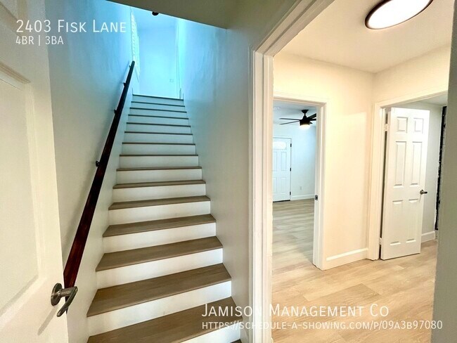 Building Photo - 2403 Fisk Ln
