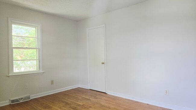 Building Photo - 67 Joyner Ave