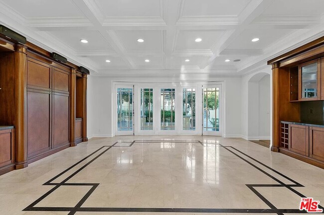 Building Photo - 5086 Avenida Hacienda