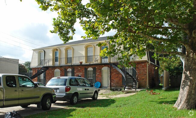 Building Photo - 3702 Jean Pl