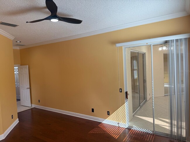 Building Photo - 3520 Ocita Dr