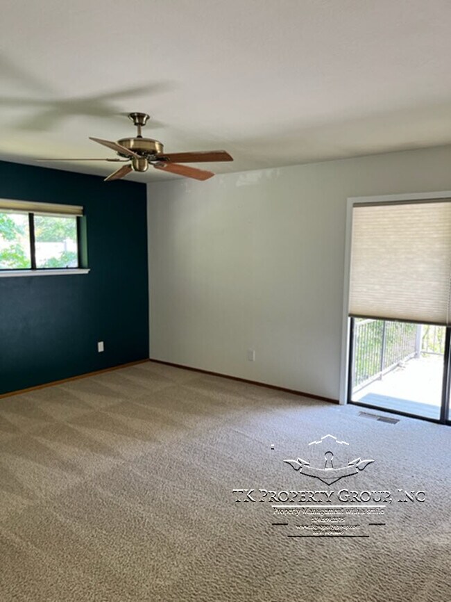 Building Photo - 13285 Sugarbush Ct