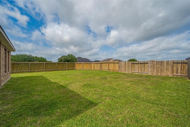 Building Photo - 3813 Kirby Ct