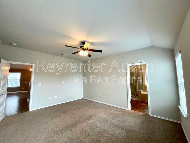 Building Photo - 347 Noddy Rd