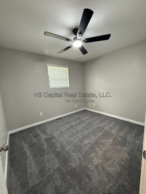 Building Photo - 3700 Pontoon Rd