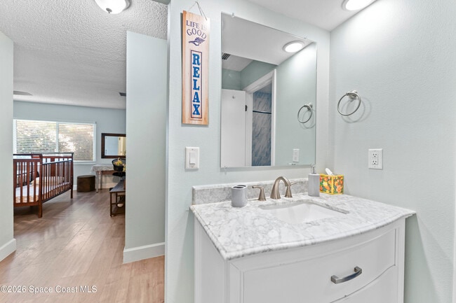 Building Photo - 255 Ocean View Ln