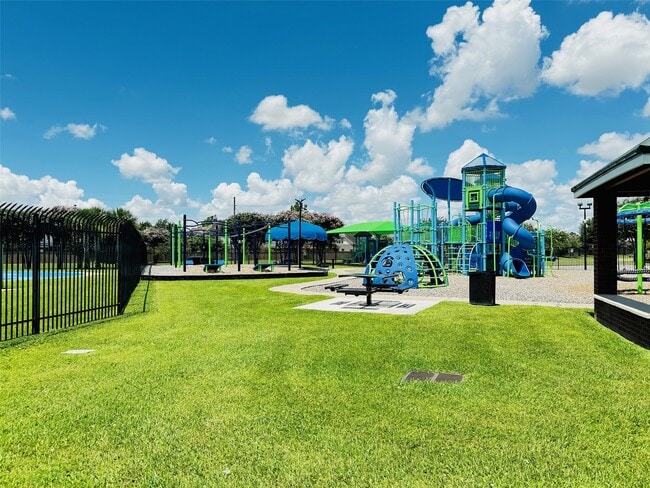 Building Photo - 9735 Beckwood Post Dr