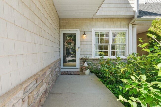 Building Photo - 1704 Half Moon Bay Dr