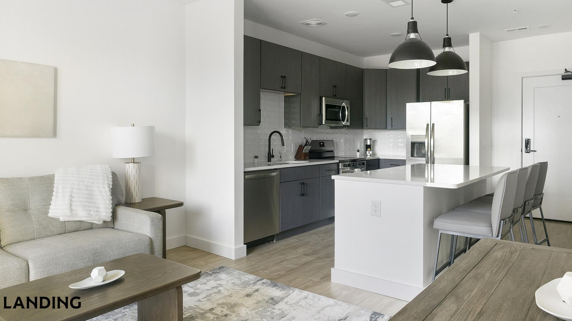 Building Photo - 1007 S Mint St