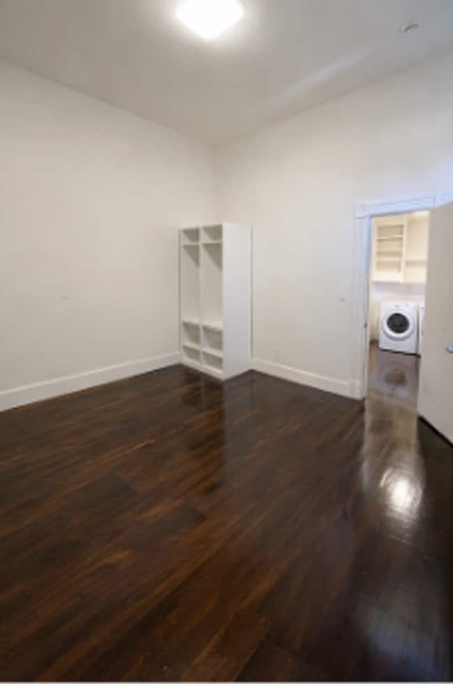 Building Photo - 1694 11th St