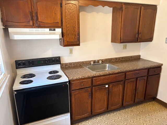 Building Photo - 230 Ambridge Ave