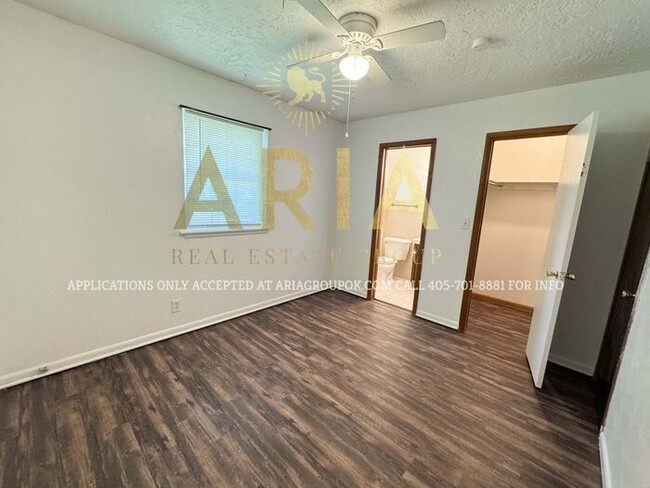 Building Photo - 4 Bed/1.5 Bath Single Family Home Availabl...