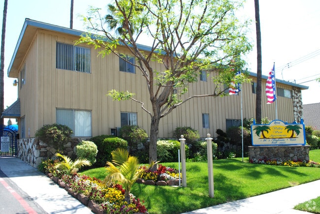 Building Photo - Valley View Apartments