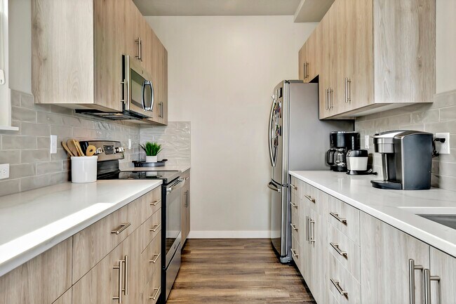 Building Photo - 3537 N Prospect Ln