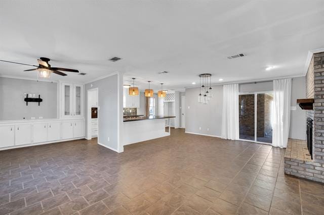 Building Photo - 202 Vanderbilt Ln