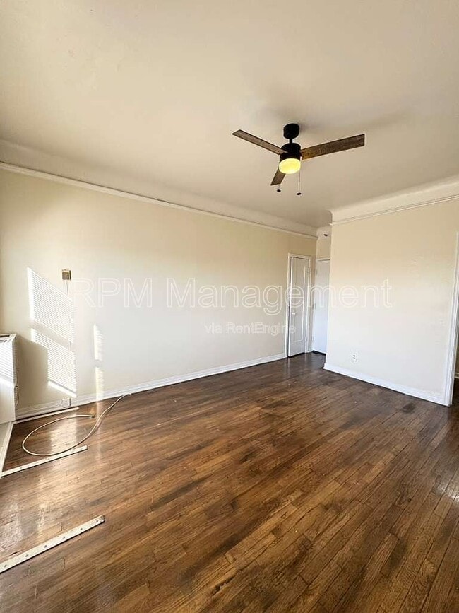 Building Photo - 3971 W 9th St