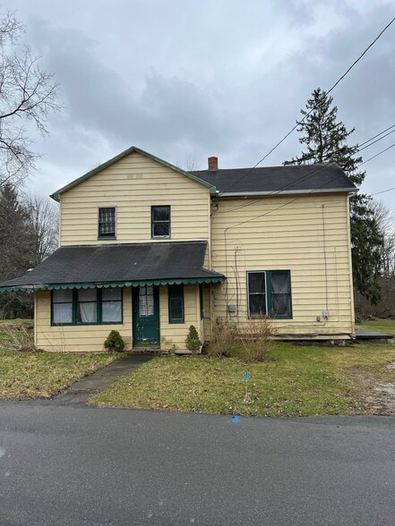 Primary Photo - 2120 Woodbine Dr