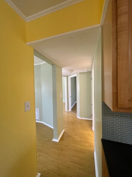 Building Photo - 5321 Newton Ave S