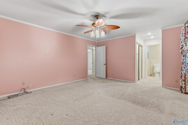 Building Photo - 8024 Lauderdale Rd SW