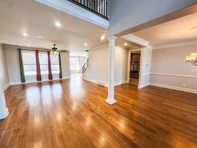 Building Photo - 713 Briston Ln