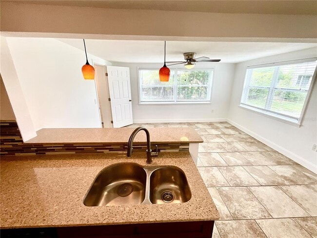 Building Photo - 4233 Belle Isle Ct