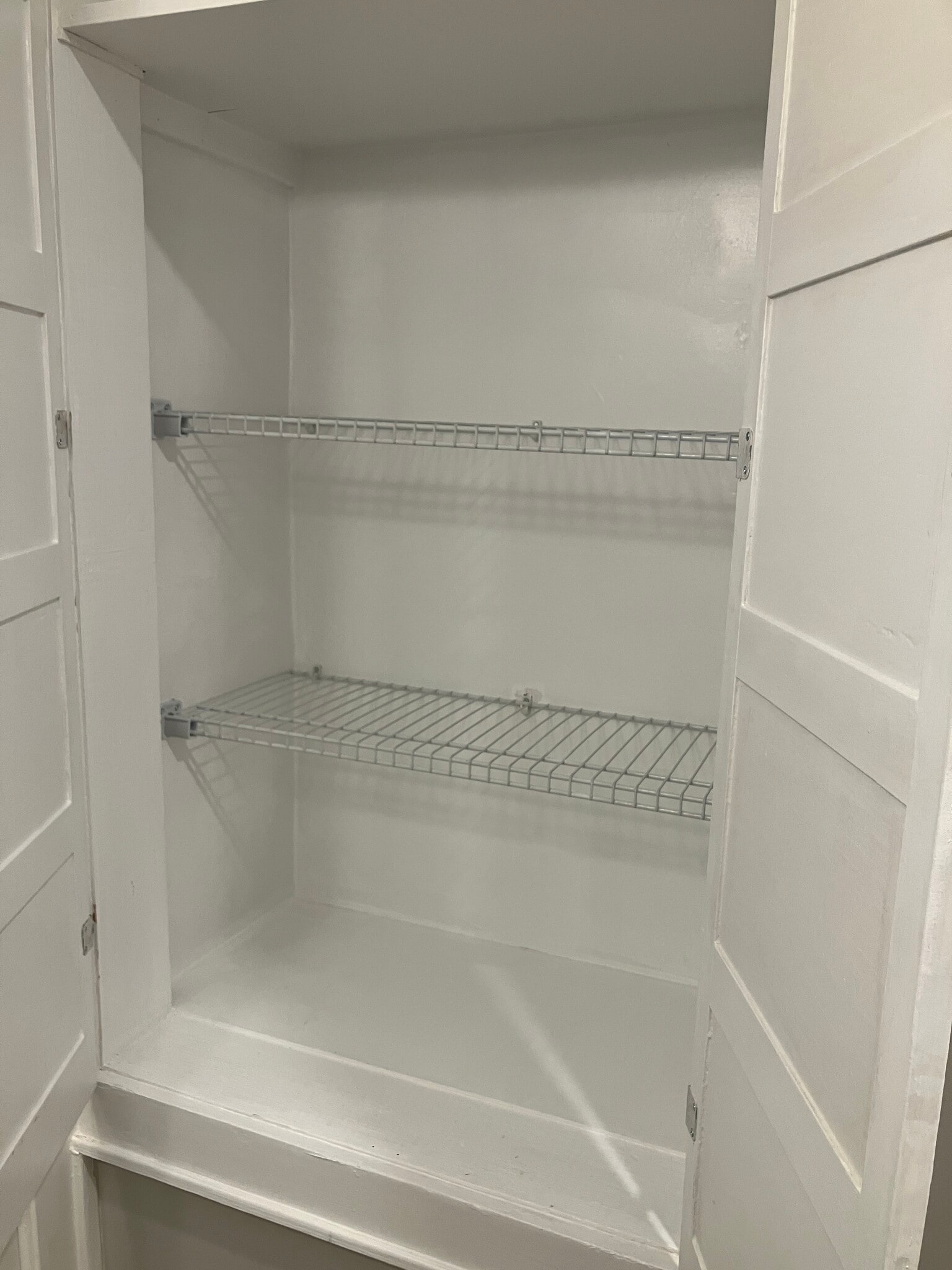 Bath Closet - 930 Oxley Rd