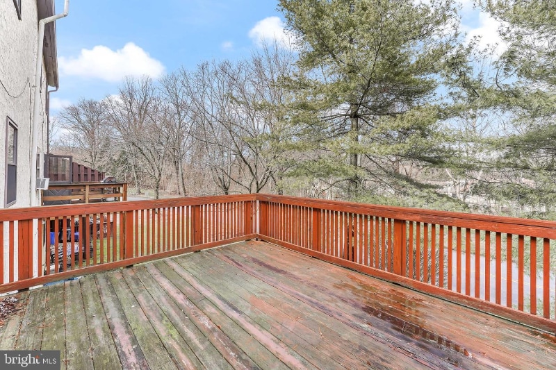 Building Photo - 200 Stirling Ct