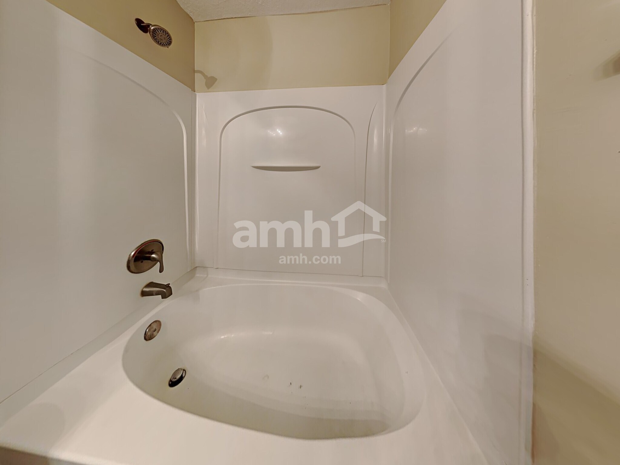 Building Photo - 5723 Village Pond Cir