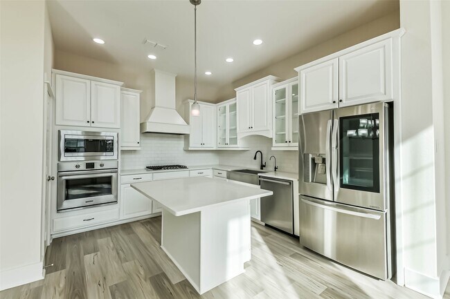 Building Photo - 12542 Malachite Wy