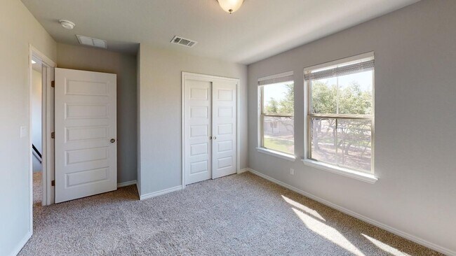Building Photo - 2108 Pecan Island Dr